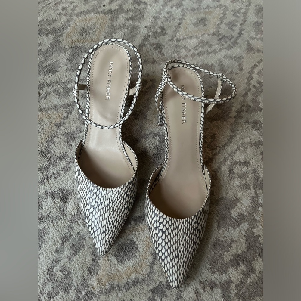 Marc Fisher Snakeskin Callo Ankle Strap Block Heel/Pump